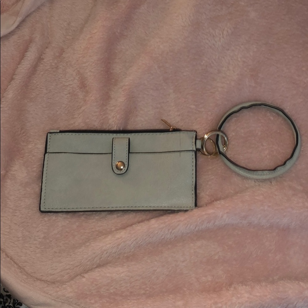 Wallet clutch